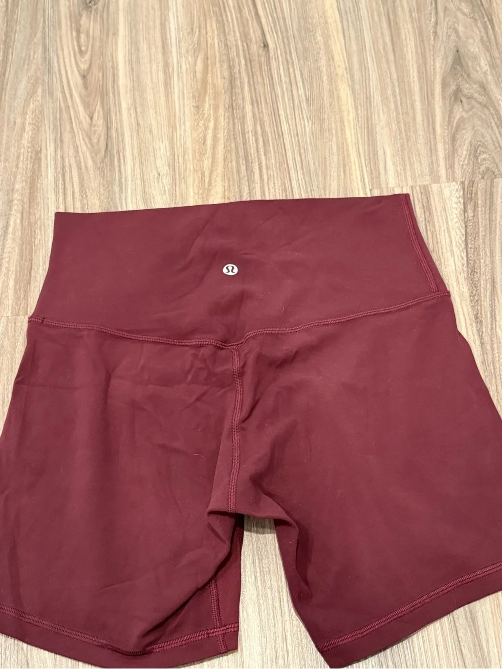 lululemon athletica Align High-Rise Garnet Bike Shorts 6” - Size 8